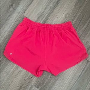 Lululemon Hotty Hot short 4”